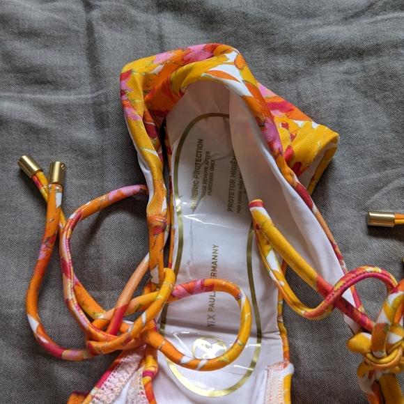 Vix Lowana Bikini Bottom Floral - Picture 3 of 3